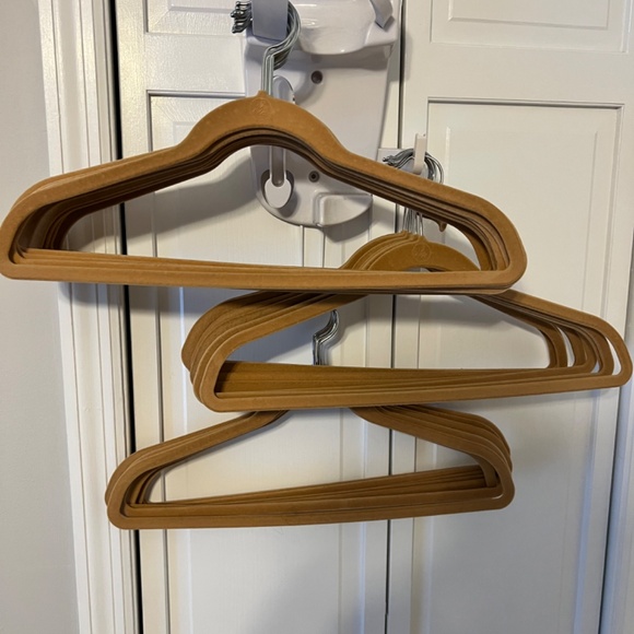joy mangano hangers remaining - Picture 2 of 11